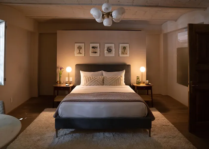 Pensión Casa Seis Siete 4*
